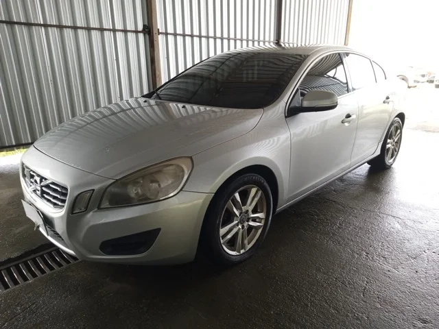 S60 2.0 T5 DYNAMIC ANO 2011