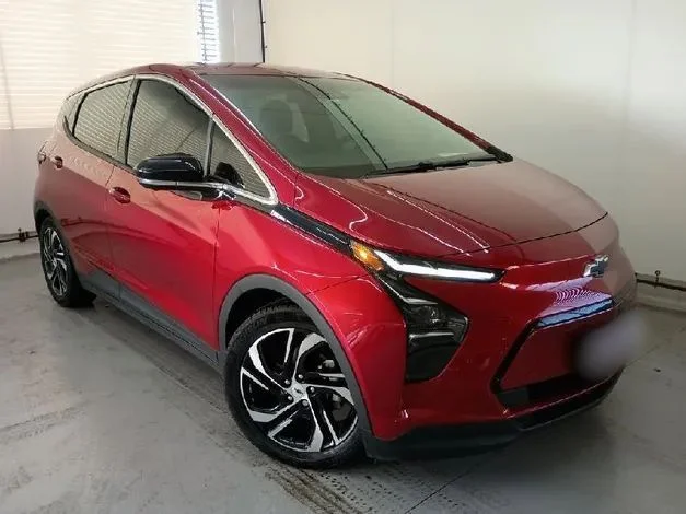 BOLT PREMIER ANO 2021/2022