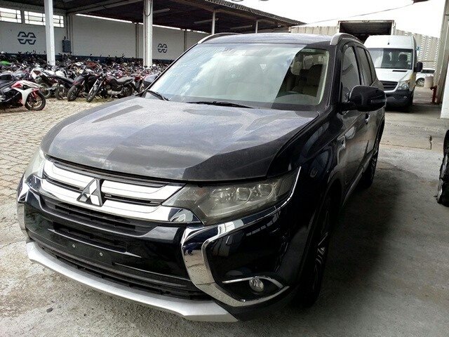 Mitsubishi Outlander 3.0 V6 GT Top 4WD 2019 